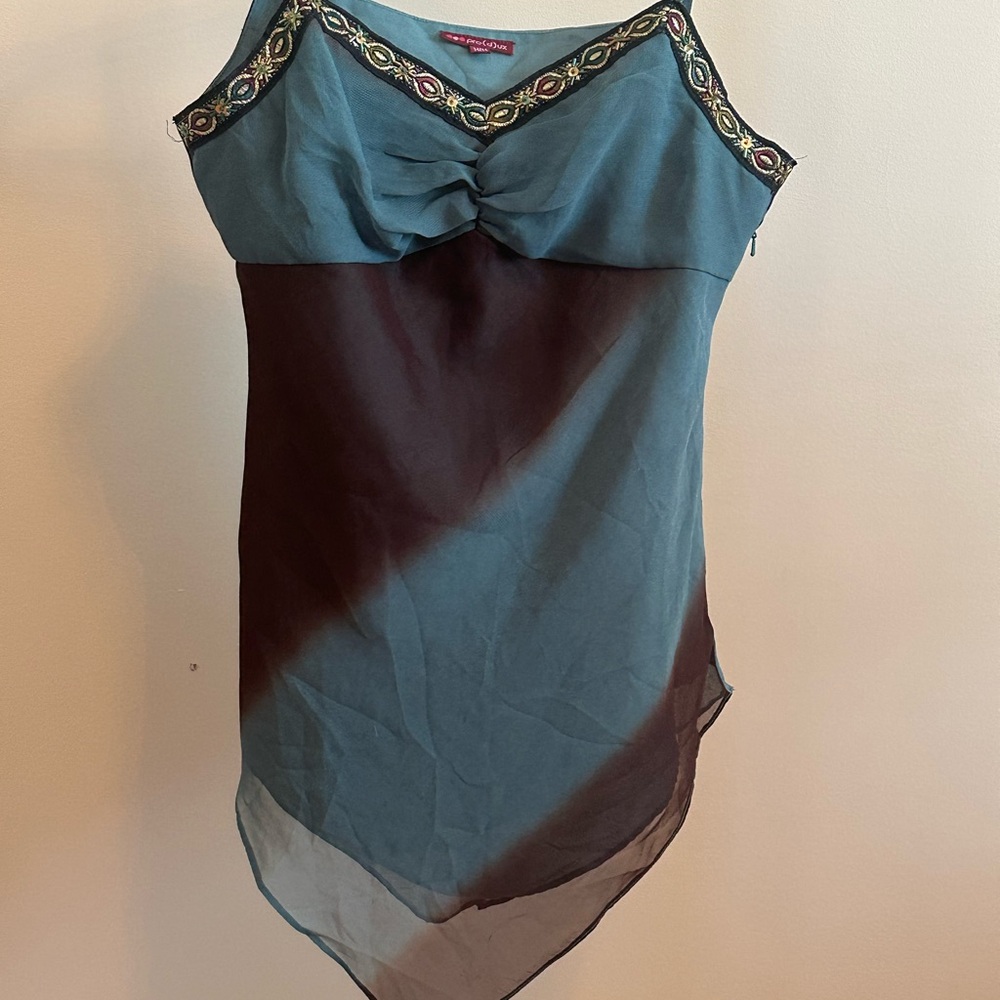 Summer style vintage embroidered top